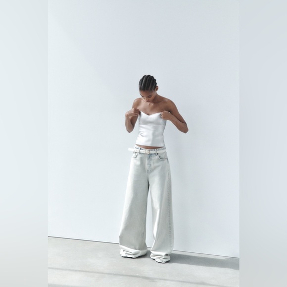 🇺🇸 NWT ZARA SILVER BUSTIER TOP - Picture 3 of 8